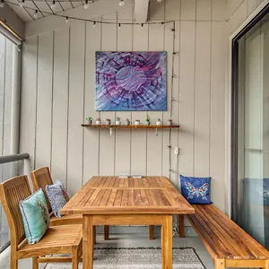 Bay 5307 Apartment